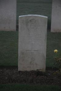Louvencourt Military Cemetery - Tottle, Vaughan
