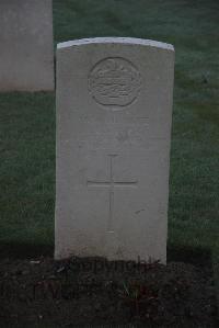 Louvencourt Military Cemetery - Tyler, Leonard Basil