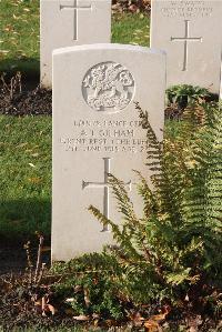 Wytschaete Military Cemetery - Gilham, Austin Thomas