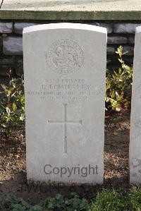 Wytschaete Military Cemetery - Temperley, J