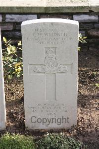 Wytschaete Military Cemetery - Weidner, C W