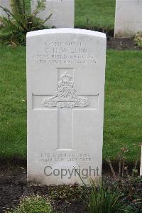 Wytschaete Military Cemetery - Wilson, G H