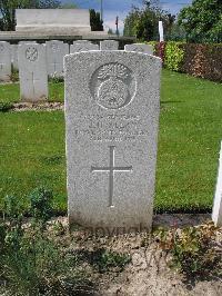 Dickebusch New Military Cemetery - Allan, J H