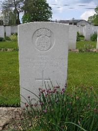 Dickebusch New Military Cemetery - Brown, Christopher Wilkinson