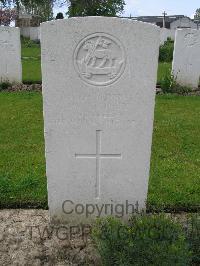Dickebusch New Military Cemetery - Bundy, William John