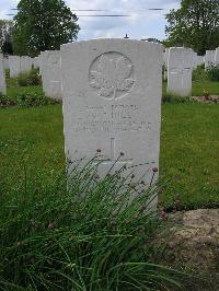 Dickebusch New Military Cemetery - Hill, Cyril Charles