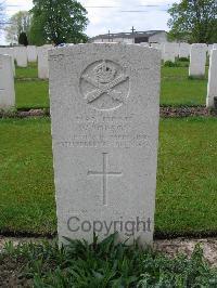Dickebusch New Military Cemetery - Robson, William