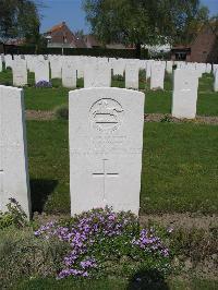 La Brique Military Cemetery No.2 - Munden, Frederick James