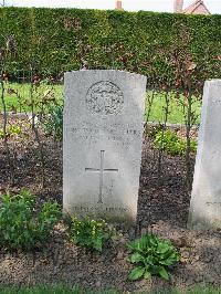 La Brique Military Cemetery No.2 - McFeeters, John Samuel