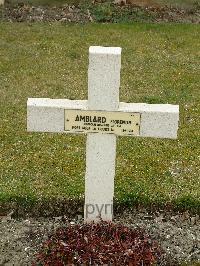 Poperinghe New Military Cemetery - Amblard, Florenten