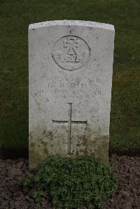 Poperinghe New Military Cemetery - Barton, H
