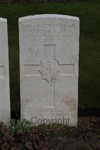 Poperinghe New Military Cemetery - Brewster, H
