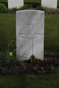 Poperinghe New Military Cemetery - Cumstone, J