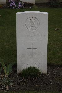 Poperinghe New Military Cemetery - Denyer, Harold Graham