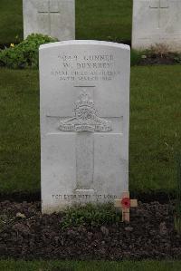 Poperinghe New Military Cemetery - Duxbury, William