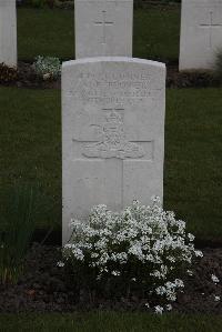 Poperinghe New Military Cemetery - Flower, A E