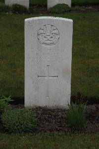 Poperinghe New Military Cemetery - Fuller, H