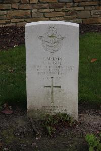 Poperinghe New Military Cemetery - Guy, Christopher Godfrey