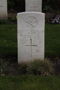 Poperinghe New Military Cemetery - Heib, C D