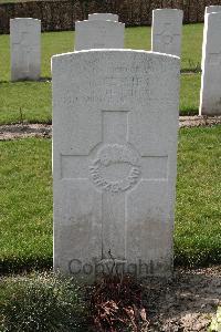Prowse Point Military Cemetery - Leslie, Thomas
