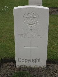 Guards Cemetery Windy Corner Cuinchy - Adams, J