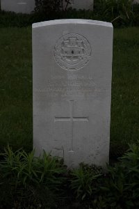 Guards Cemetery Windy Corner Cuinchy - Anderson, Ralph Slater