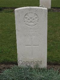 Guards Cemetery Windy Corner Cuinchy - Cook, A