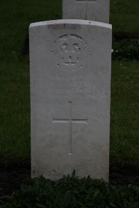 Guards Cemetery Windy Corner Cuinchy - Cottis, Percy Charles