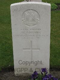 Guards Cemetery Windy Corner Cuinchy - Cousins, W