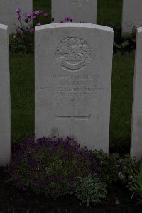 Guards Cemetery Windy Corner Cuinchy - Cox, C A