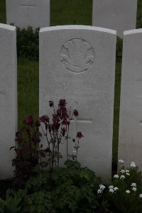 Guards Cemetery Windy Corner Cuinchy - Davies, George David
