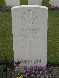 Guards Cemetery Windy Corner Cuinchy - Doyle, T