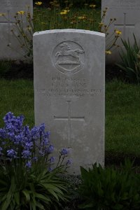 Guards Cemetery Windy Corner Cuinchy - Evans, G G