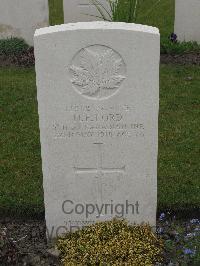 Guards Cemetery Windy Corner Cuinchy - Ford, Horace Fisher