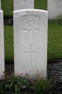 Guards Cemetery Windy Corner Cuinchy - Fuller, F A