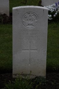 Guards Cemetery Windy Corner Cuinchy - Gibbs, G A