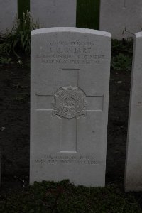 Guards Cemetery Windy Corner Cuinchy - Gilbert, Frank Charles Henry
