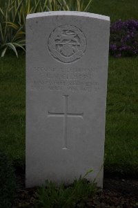 Guards Cemetery Windy Corner Cuinchy - Gilbert, Frederick John