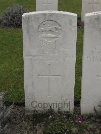 Guards Cemetery Windy Corner Cuinchy - Hall, J