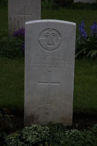 Guards Cemetery Windy Corner Cuinchy - Hambling, E J
