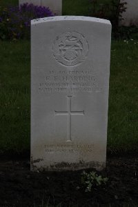 Guards Cemetery Windy Corner Cuinchy - Harding, Ernest Edward