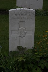 Guards Cemetery Windy Corner Cuinchy - Harris, William Thomas