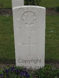 Guards Cemetery Windy Corner Cuinchy - Hayden, W