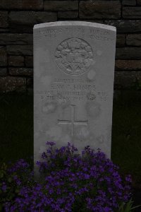 Guards Cemetery Windy Corner Cuinchy - Hinds, Ralph William Gore
