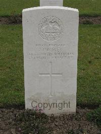 Guards Cemetery Windy Corner Cuinchy - Hodges, J