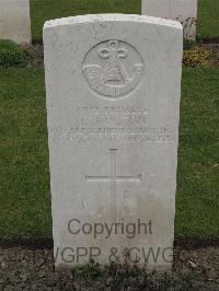 Guards Cemetery Windy Corner Cuinchy - Holton, Ernest