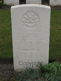 Guards Cemetery Windy Corner Cuinchy - Homer, E