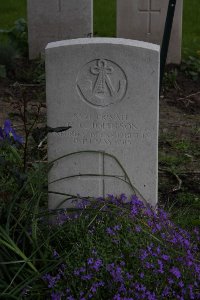Guards Cemetery Windy Corner Cuinchy - Johnson, H C