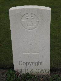 Guards Cemetery Windy Corner Cuinchy - Keen, G