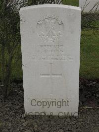 Guards Cemetery Windy Corner Cuinchy - Kilgour, Alexander